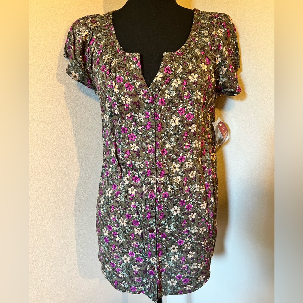 Faded Glory Button Down Smocked Top-New